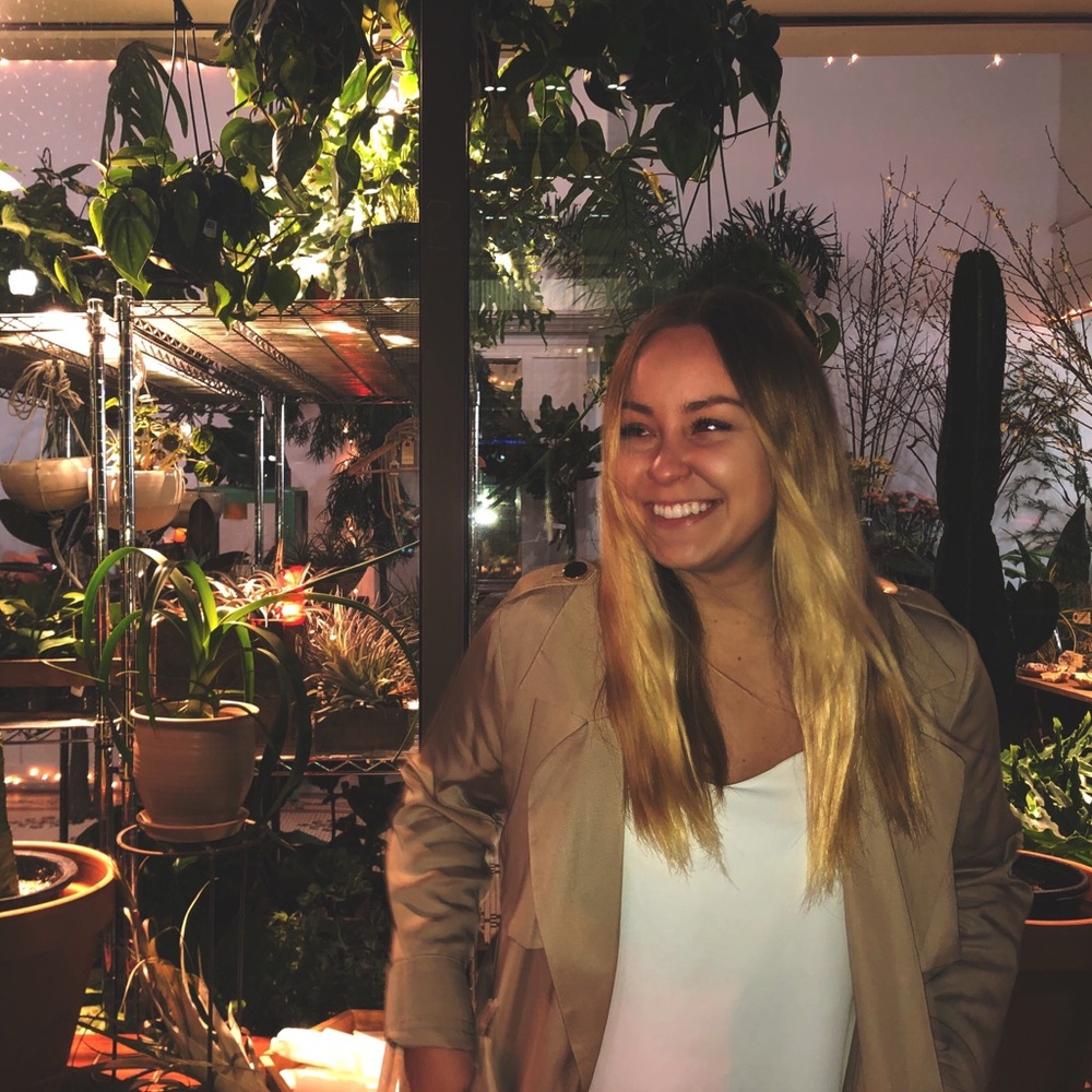 Meet your Posher, Steffany